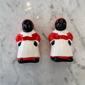 EXCELLENT Black Americana Aunt Jemima Antique Ceramic Salt & Pepper Shakers Set